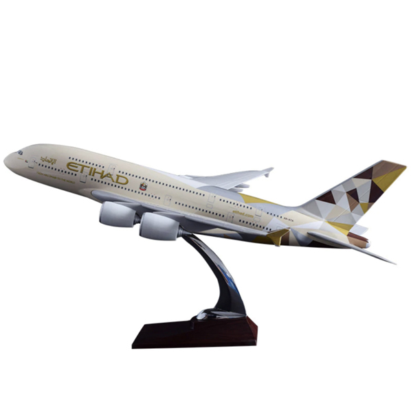 Модель самолета airbus a380 в ливрее etihad airways, масштаб 1/160