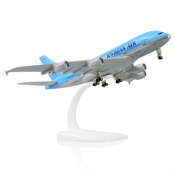 Модель самолета airbus a380 в ливрее korean air, масштаб 1/390