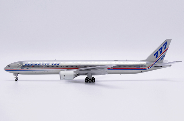 https://aviamixmall.kz/p/239751563 model samoleta boeing 777 300 n5014k v firmennoy raskraske boeing company masshtab 1 400/