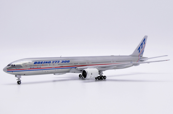 https://aviamixmall.kz/p/239751563 model samoleta boeing 777 300 n5014k v firmennoy raskraske boeing company masshtab 1 400/