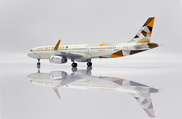 Модель самолета 424, airbus a321 a6 aej в ливрее etihad, масштаб 1/200