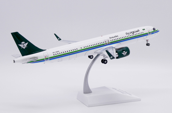 airbus a321neo hz asac в ливрее saudi arabian airlines "retro", масштаб 1/200