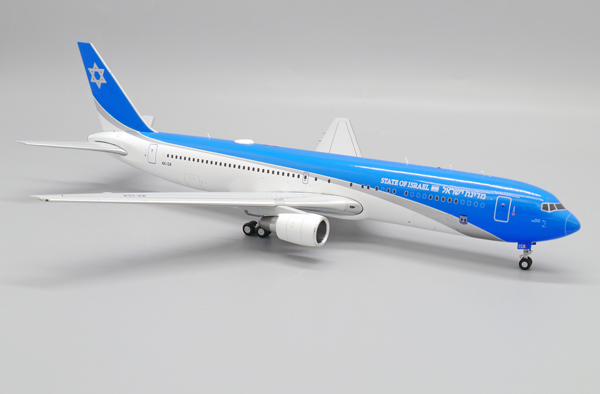 Модель самолета boeing 767 300er 4x isr в ливрее israel government, масштаб 1/200